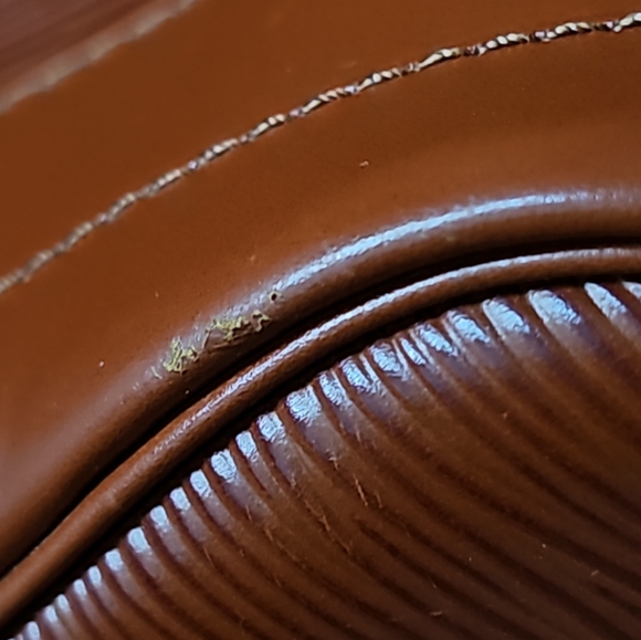 Louis Vuitton Noé EPI Bucket Bag Leather.  C01017 - Picture 16 of 16